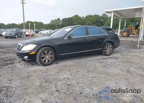 2009 Mercedes-Benz S 550 from USA, damaged, VIN WDDNG71X79A272371
